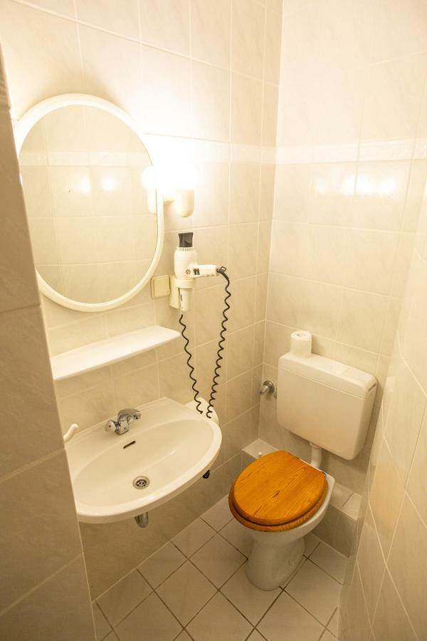 Hotel Zum Jean Bonnet Hofgeismar Zewnętrze zdjęcie