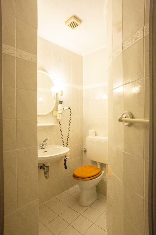 Hotel Zum Jean Bonnet Hofgeismar Zewnętrze zdjęcie